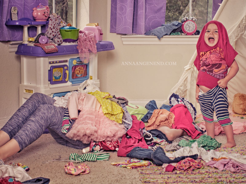 Photos : une maman parodie les scènes de la vie quotidienne avec sa fille