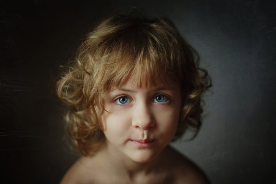 Photos : 20 coiffures courtes pour petites filles|parents.fr | PARENTS.fr