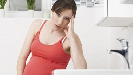 Quels sont les signes qu'il faut partir aux urgences pendant la grossesse ?