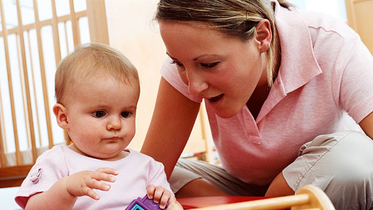 Premiere Separation D Avec Son Bebe Reussir L Adaptation De Son Bebe En Creche Ou Chez La Nounou Parents Fr Premiere Separation D Avec Son Bebe Reussir L Adaptation De Son Bebe En Creche Ou Chez La Nounou Parents Fr