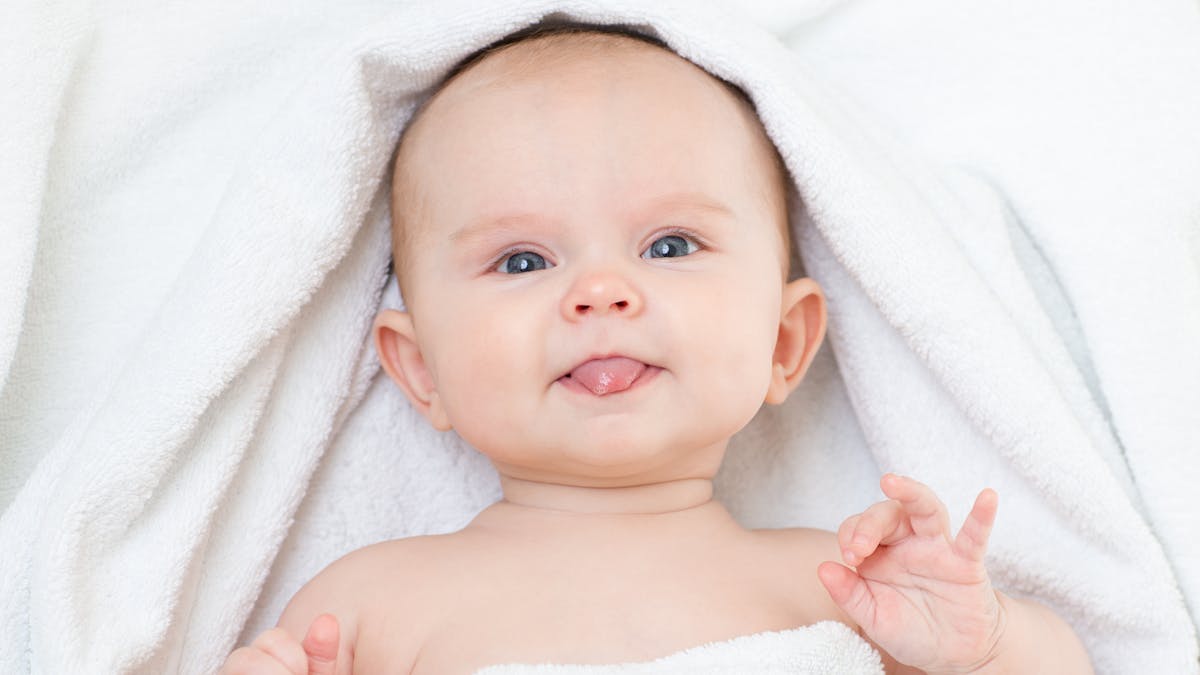 Muguet Chez Le Bebe Symptomes Traitement Et Prevention Parents Fr Muguet Chez Le Bebe Symptomes Traitement Et Prevention Parents Fr