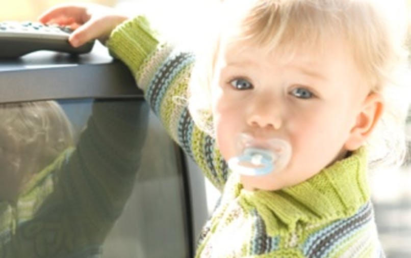 Pour Ou Contre La Television Pour Bebe Parents Fr Pour Ou Contre La Television Pour Bebe Parents Fr