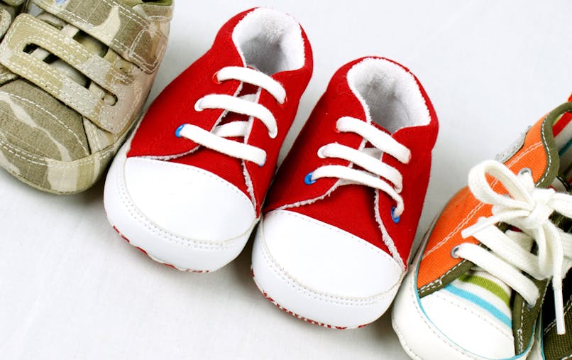 Premieres Chaussures De Bebe Comment Les Choisir Parents Fr Premieres Chaussures De Bebe Comment Les Choisir Parents Fr