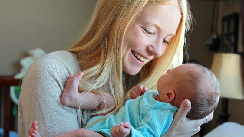 Activite Pour Bebe Jouer Avec Bebe Parents Fr Activite Pour Bebe Jouer Avec Bebe Parents Fr