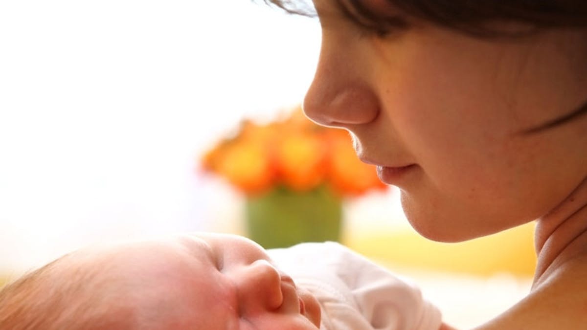 Bronchite Bebe Que Faire Quand Bebe A Une Bronchite Parents Fr Bronchite Bebe Que Faire Quand Bebe A Une Bronchite Parents Fr