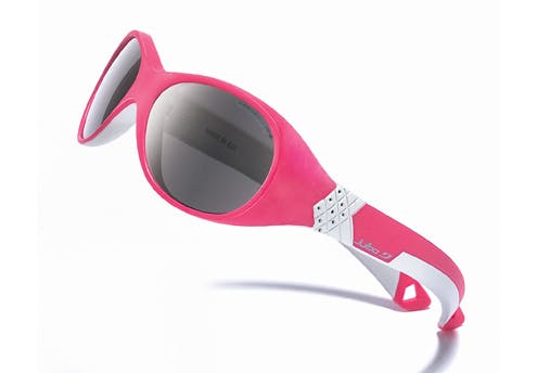 Quelles Lunettes De Soleil Pour Bebe Parents Fr Quelles Lunettes De Soleil Pour Bebe Parents Fr
