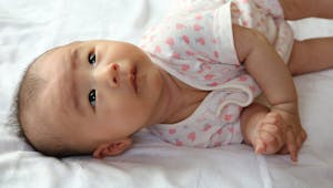 Evolution De Bebe Tout Sur Le Developpement Du Nourrisson Parents Fr Evolution De Bebe Tout Sur Le Developpement Du Nourrisson Parents Fr