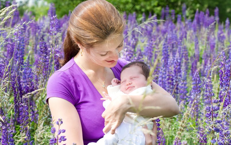 Canicule Nos Conseils Pour Bien Proteger Votre Bebe De La Chaleur Parents Fr Canicule Nos Conseils Pour Bien Proteger Votre Bebe De La Chaleur Parents Fr