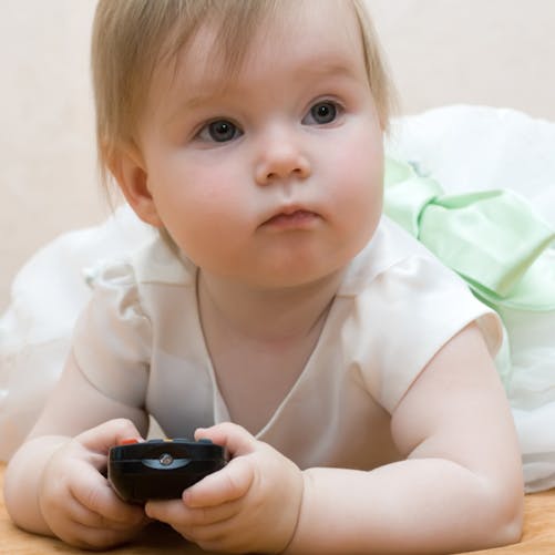 bébé smarthphone image