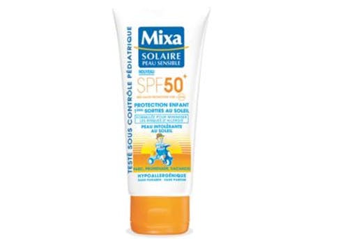 Crème solaire protection enfant "Premières sorties au
      soleil" de Mixa