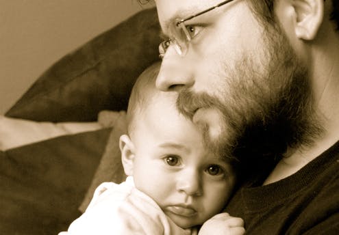 Gabriel, 10 mois, et son papa