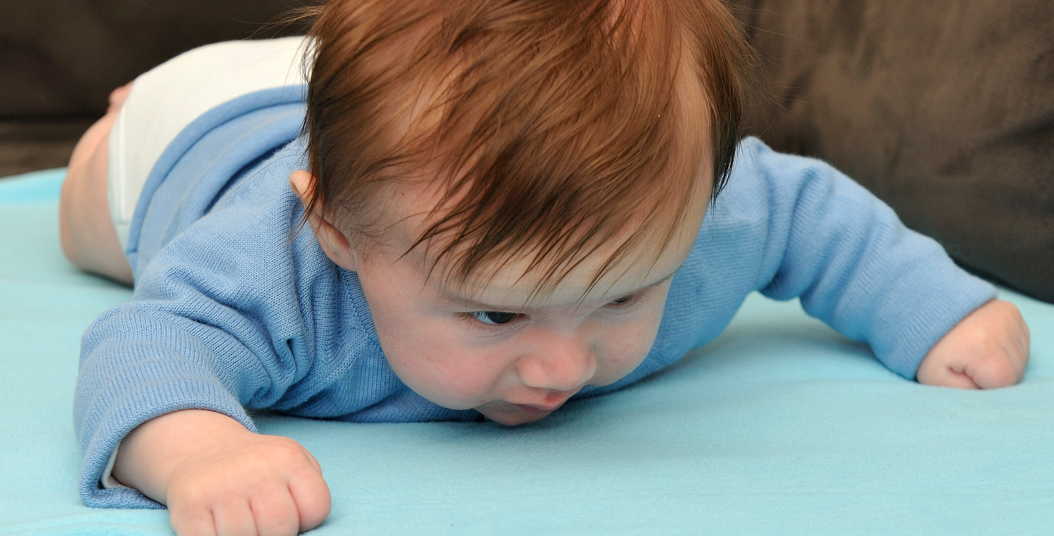 Le Roule Boule Une Etape Importante Pour Les Bebes Parents Fr