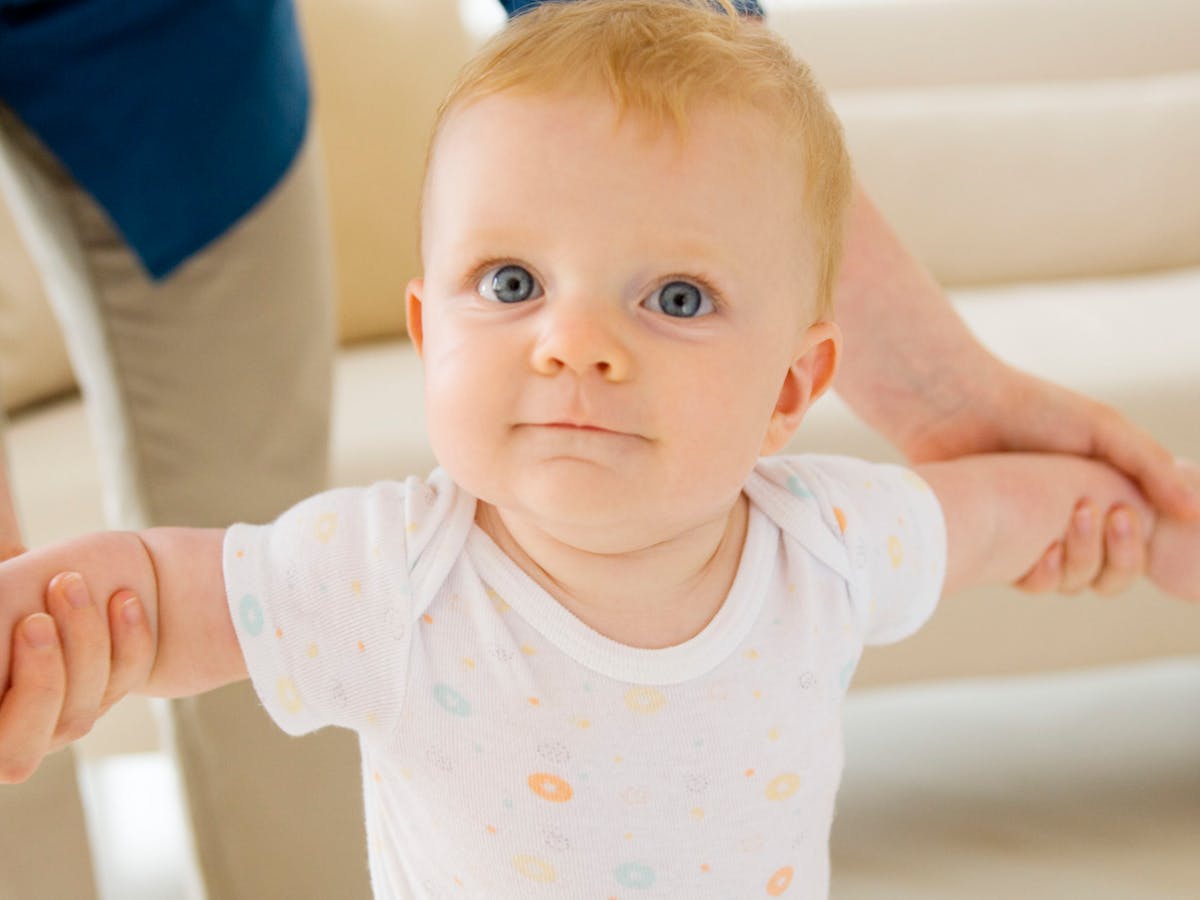 Bébé : 5 indispensables pour apprendre à marcher