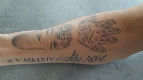 Tatouage Les Photos Des Tattoos Des Mamans Pour Leur Bebe Parents Fr Tatouage Les Photos Des Tattoos Des Mamans Pour Leur Bebe Parents Fr