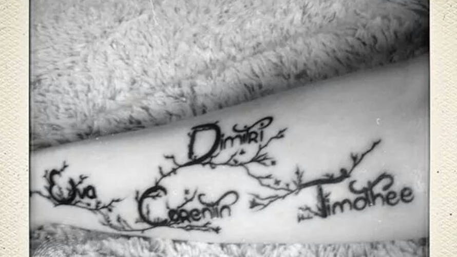 Le tatouage de Clothilde pour Dimitri, Corentin,
        Timothée et Eva