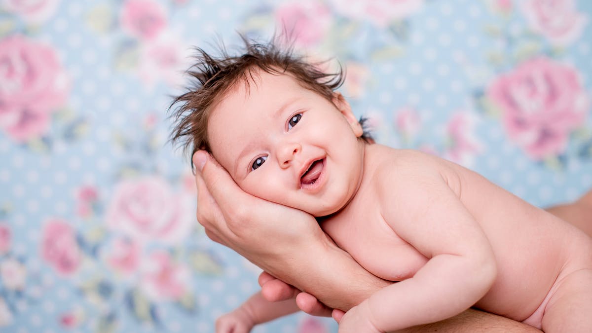 Quand Bebe Pourra T Il Tenir Sa Tete Parents Fr Parents Fr Quand Bebe Pourra T Il Tenir Sa Tete Parents Fr Parents Fr