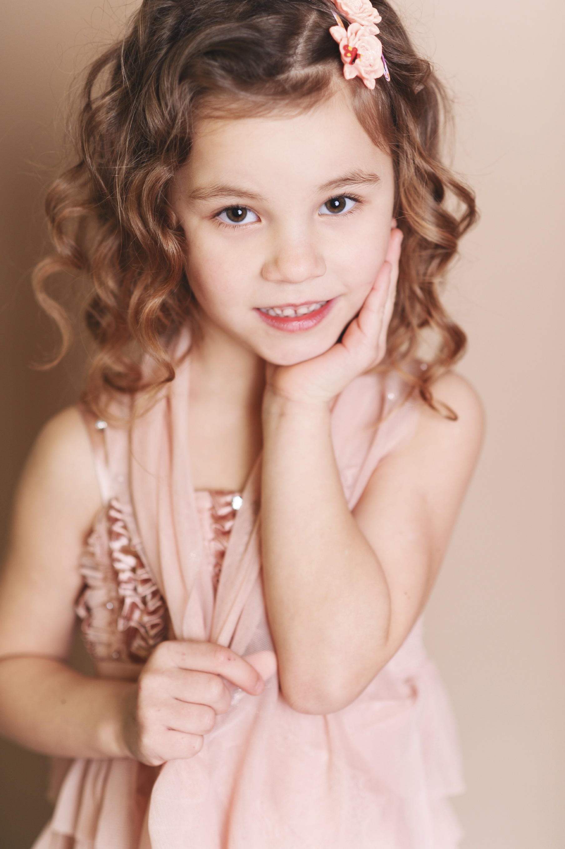 Coiffure pour petite fille : 25 jolies coiffures|parents ...
