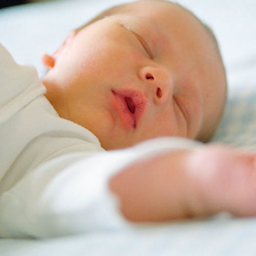 Mort subite du nourrisson : la température élevée
  extérieure en cause ?