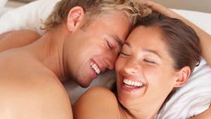 Couple : faire l'amour plus souvent ne rend pas plus
  heureux !