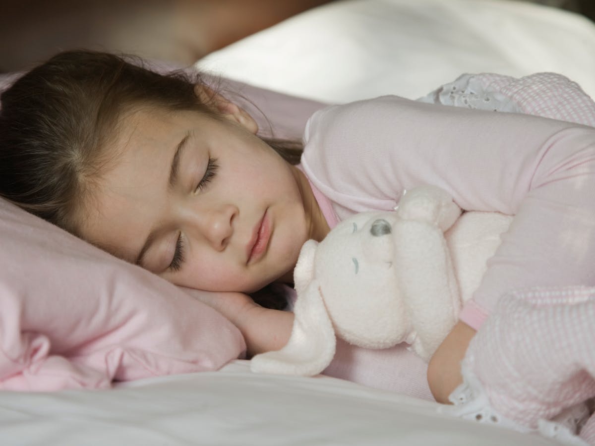 Troubles du sommeil chez l'enfant : telle mère, tel(le) fils-fille !