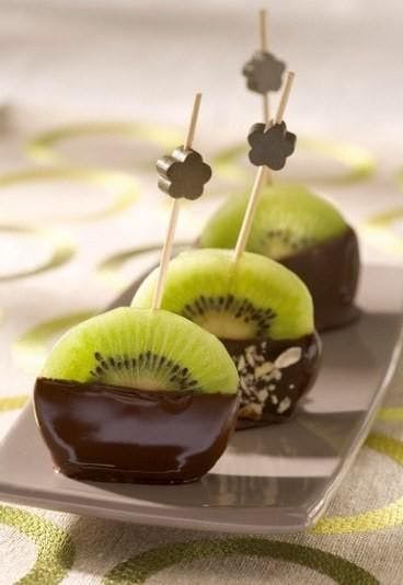Dessert : sucette kiwi chocolat