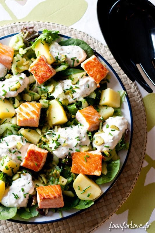 Plat : salade de saumon et concombre