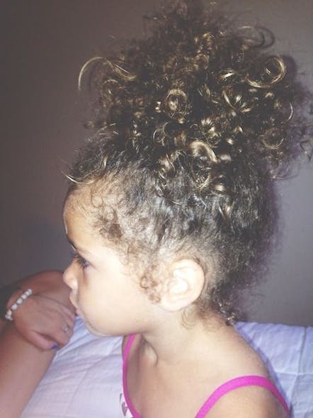 Coiffures Enfants Des Modeles Pour Cheveux Frises Parents Fr Coiffures Enfants Des Modeles Pour Cheveux Frises Parents Fr