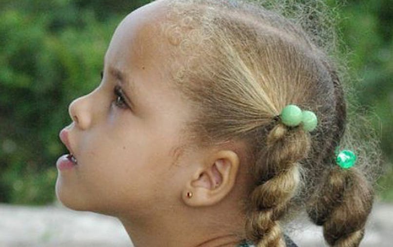 Coiffures Enfants Des Modeles Pour Cheveux Frises Parents Fr Coiffures Enfants Des Modeles Pour Cheveux Frises Parents Fr