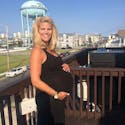 Etats-Unis : une miss météo vivement critiquée parce
  qu’elle est enceinte !