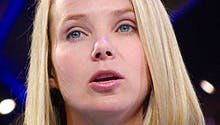 Enceinte de jumelles, Marissa Mayer, la patronne de Yahoo,  ne s’arrêtera pas de travailler