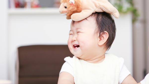 Comment faire rire un bébé aux éclats ?