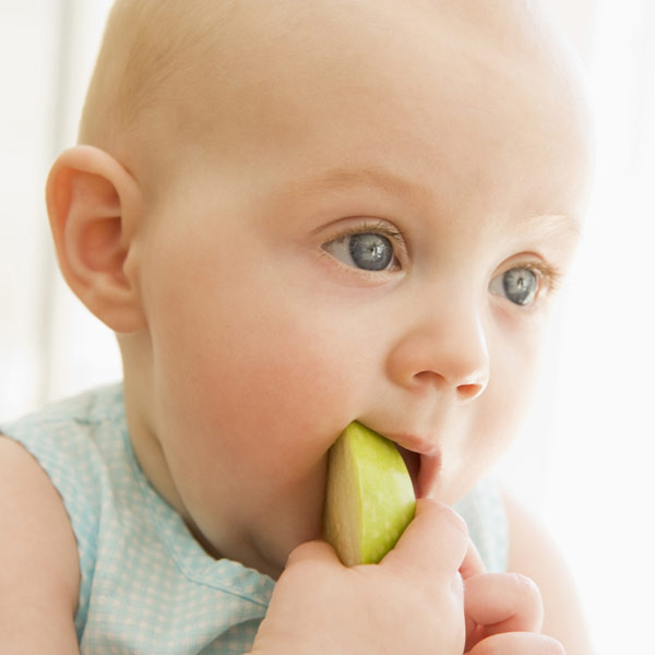 La pomme est le fruit préféré des enfants 