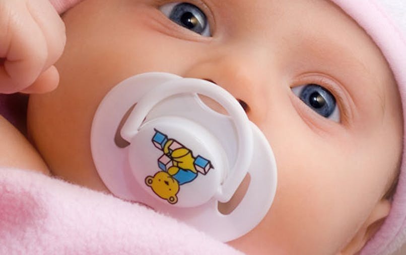 Tetine Elle Retarde Le Developpement Du Langage Parents Fr Tetine Elle Retarde Le Developpement Du Langage Parents Fr
