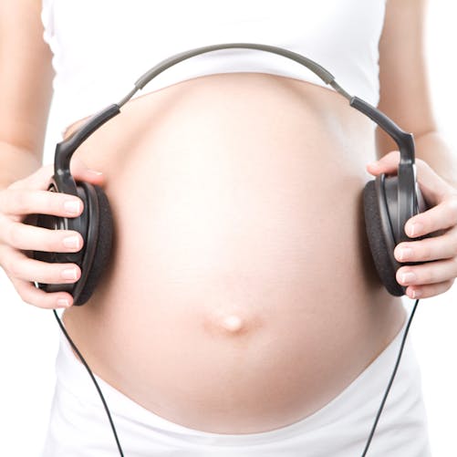 L’exposition au bruit pendant la grossesse, un danger pour  le fœtus