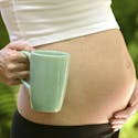 Grossesse : un à deux cafés par jour sans danger pour le
  fœtus