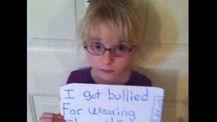 Vidéo : une petite fille reçoit le soutien de nombreux
  internautes contre le harcèlement à l’école