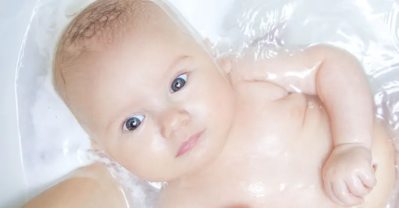 Perturbateurs Endocriniens Parfums Quels Sont Les Produits Cosmetiques A Eviter Chez Bebe Parents Fr Perturbateurs Endocriniens Parfums Quels Sont Les Produits Cosmetiques A Eviter Chez Bebe Parents Fr