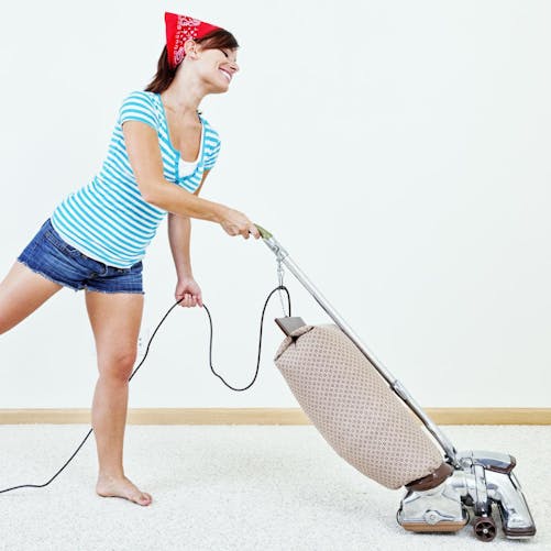Partage des tâches ménagères : toujours des grandes
  disparités hommes-femmes