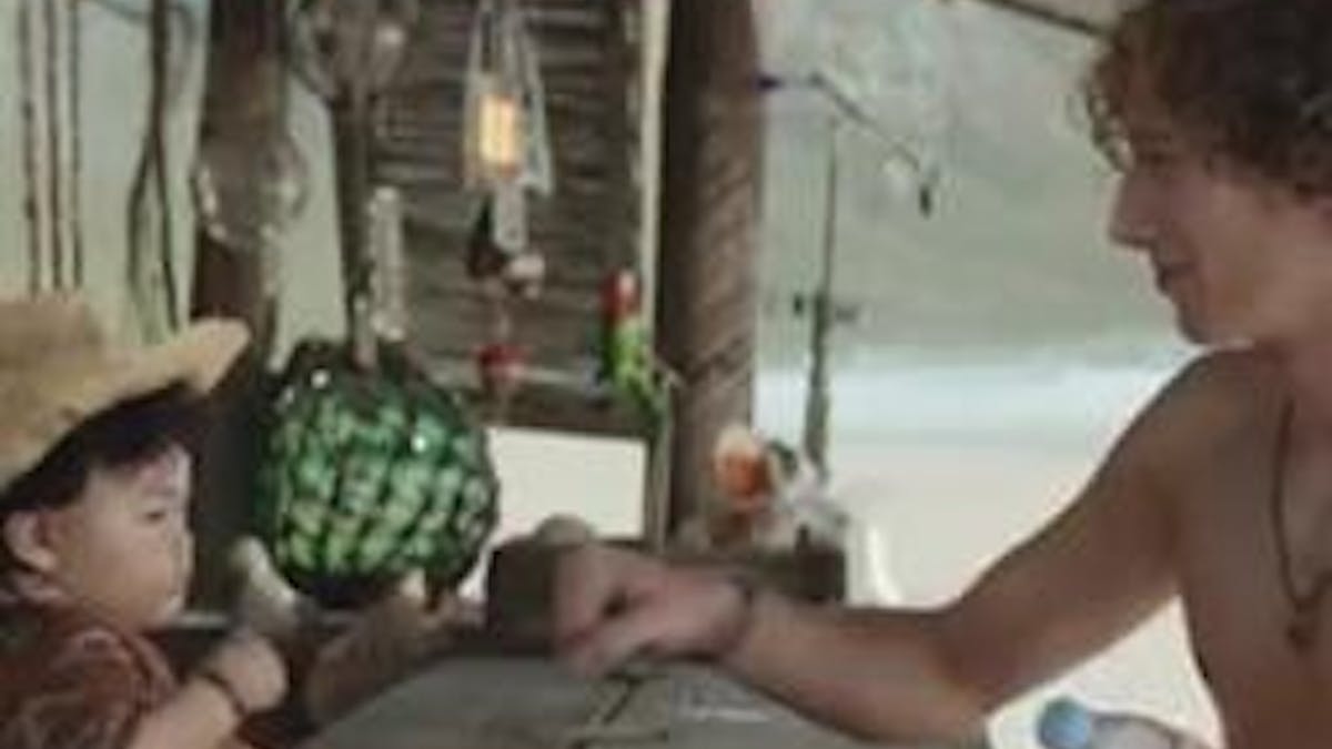 Pub Evian Des Bebes Surfeurs Au Top Parents Fr Pub Evian Des Bebes Surfeurs Au Top Parents Fr