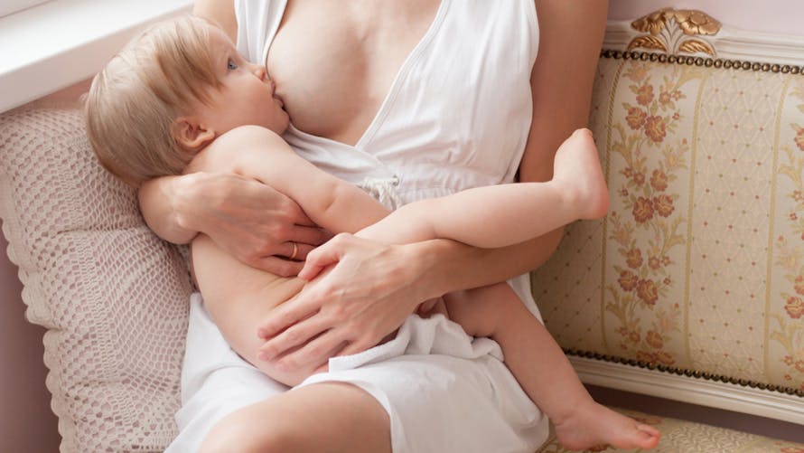Allaitement prolongé, durée allaitement : combien de temps allaiter son bébé ?