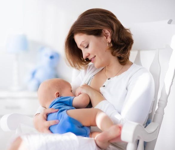 Allergies : les nourrissons exposés aux acariens via  l'allaitement