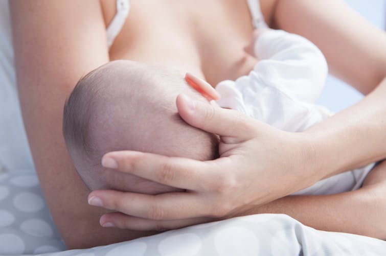 Le lait maternel a un effet protecteur sur le poids des  enfants