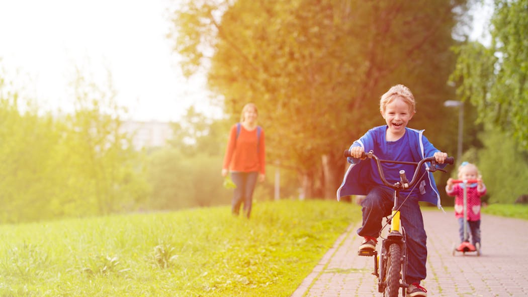 Education De Bebe Comment Eduquer Bebe Parents Fr Education De Bebe Comment Eduquer Bebe Parents Fr