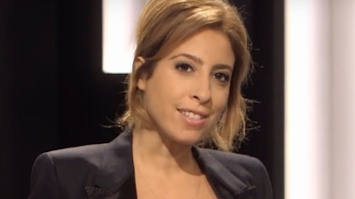 Lea Salame Enceinte Nkm Fait Une Gaffe Parents Fr Lea Salame Enceinte Nkm Fait Une Gaffe Parents Fr