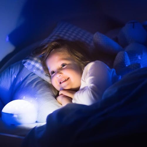 Gare aux ampoules LED pour les yeux des enfants