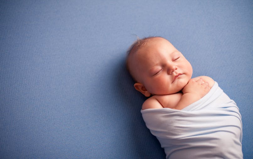 Emmaillotage bébé faut il Emmailloter son bébé ? PARENTS.fr Emmaillotage bébé faut il Emmailloter son bébé ? PARENTS.fr