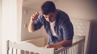 Choisir Le Lit A Barreaux Parents Fr Choisir Le Lit A Barreaux Parents Fr