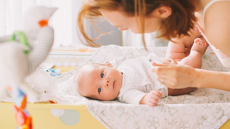Comment Changer La Couche De Bebe Parents Fr Comment Changer La Couche De Bebe Parents Fr