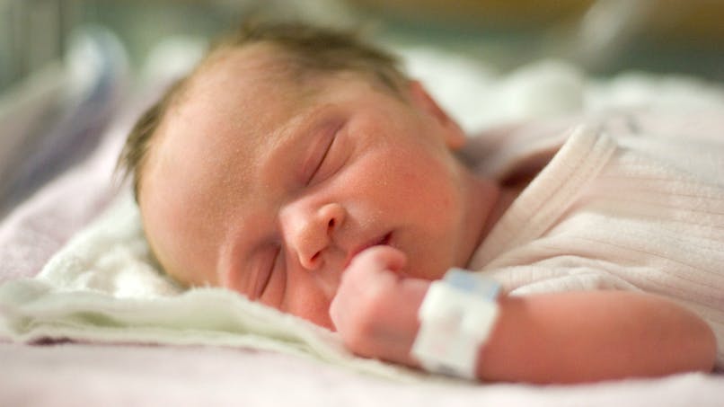 Faut Il Attendre Avant De Couper Le Cordon Ombilical Parents Fr Faut Il Attendre Avant De Couper Le Cordon Ombilical Parents Fr
