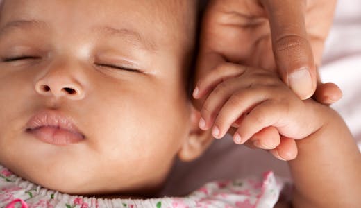Changement d’heure : quelles conséquences pour bébé ?